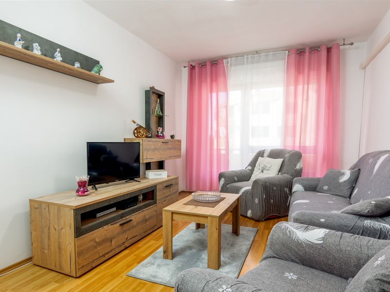 23385581-Ferienwohnung-4-Pula (Istarska)-800x600-1