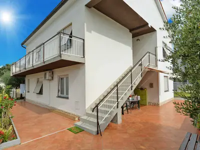Ferienwohnung für 2 Personen (30 m²) in Pula (Istarska) 1/10