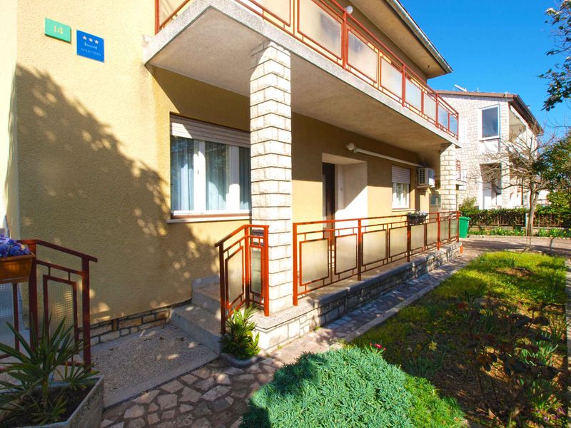 23999809-Ferienwohnung-2-Pula (Istarska)-800x600-1