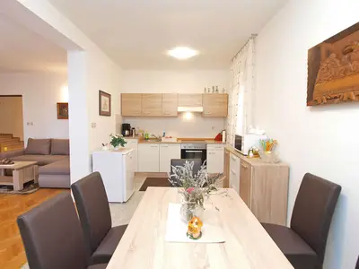 Ferienwohnung für 7 Personen (150 m²) in Pula (Istarska) 1/10