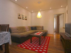 23953544-Ferienwohnung-3-Pula (Istarska)-300x225-4