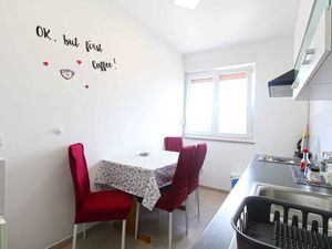 23917719-Ferienwohnung-3-Pula (Istarska)-300x225-4