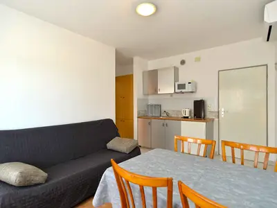 Ferienwohnung für 3 Personen (30 m²) in Štinjan 1/10