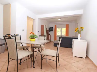 Ferienwohnung für 4 Personen (65 m²) in Pula (Istarska) 1/10