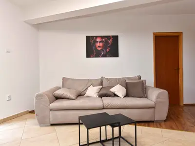 Ferienwohnung für 12 Personen (100 m²) in Štinjan 9/10