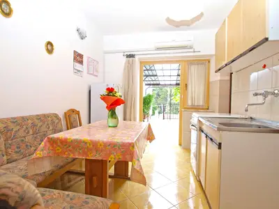 Ferienwohnung für 4 Personen (36 m²) in Pula (Istarska) 1/10
