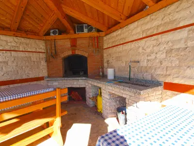Ferienwohnung für 8 Personen (115 m²) in Pula (Istarska) 8/10