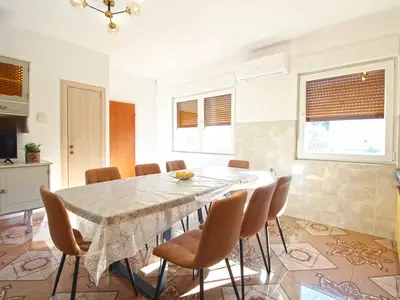 Ferienwohnung für 8 Personen (130 m²) in Pula (Istarska) 9/10