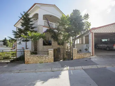 Ferienwohnung für 5 Personen (60 m²) in Pula (Istarska) 1/10