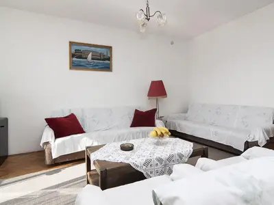 Ferienwohnung für 4 Personen (60 m²) in Pula (Istarska) 2/10