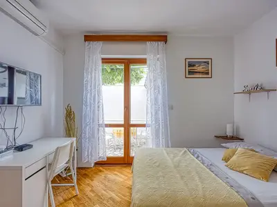 Ferienwohnung für 2 Personen (25 m²) in Pula (Istarska) 1/10
