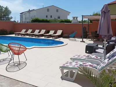 pool