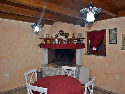 DiningRoom