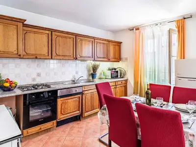 Ferienwohnung für 6 Personen (70 m²) in Pula (Istarska) 2/10