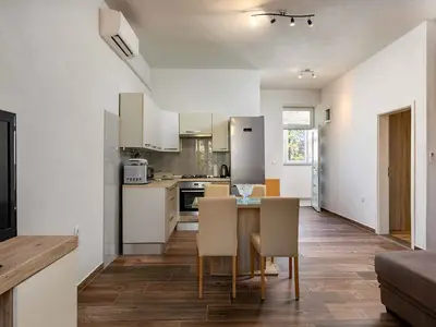 Ferienwohnung für 4 Personen (60 m²) in Pula (Istarska) 2/10