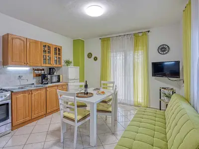 Ferienwohnung für 2 Personen (38 m²) in Štinjan 1/10