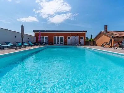 Ferienwohnung für 2 Personen (38 m²) in Pula (Istarska) 9/10