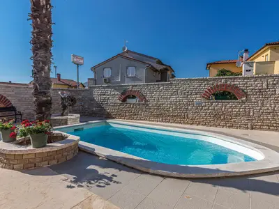 pool