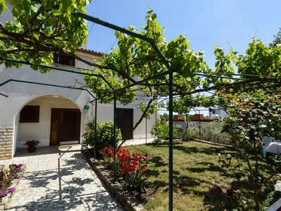 Ferienwohnung für 8 Personen (200 m²) in Štinjan 2/10