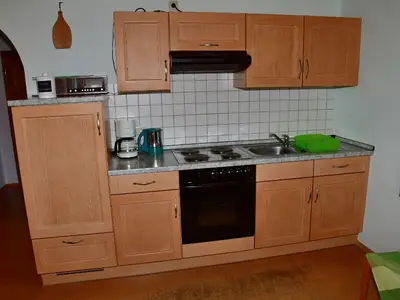 Voll ausgestattete Küchenzeile