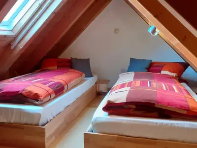 Ferienwohnung offene Schlafkoje (niedrig - über Raumspartreppe)