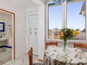 21727553-Ferienwohnung-4-Punat-300x225-3