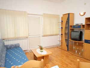 18791423-Ferienwohnung-6-Punat-300x225-1