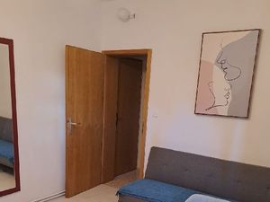 19285872-Ferienwohnung-0-Punat-300x225-5