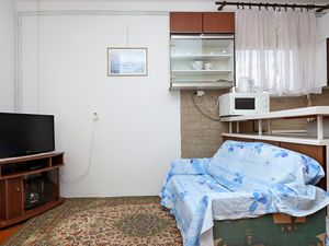 23928490-Ferienwohnung-5-Punat-300x225-2