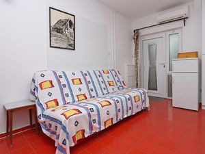 23928488-Ferienwohnung-6-Punat-300x225-4