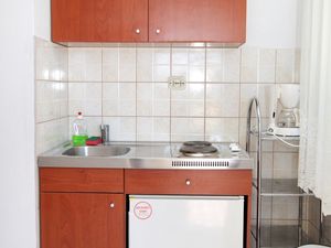 19040614-Ferienwohnung-2-Punat-300x225-3