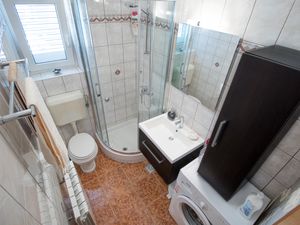 23552250-Ferienwohnung-3-Punat-300x225-5