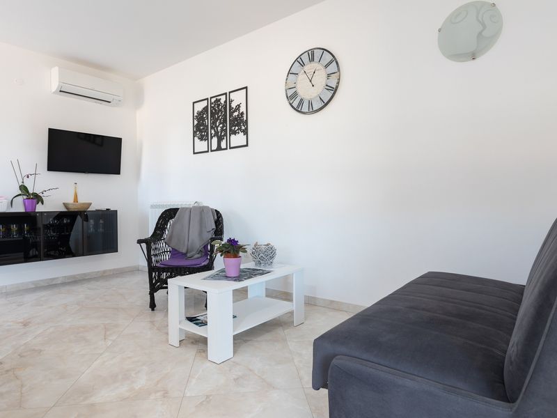 23552249-Ferienwohnung-3-Punat-800x600-1