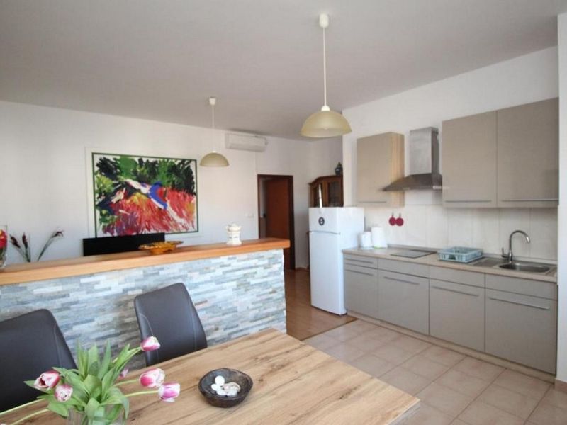 23671712-Ferienwohnung-3-Punat-800x600-0