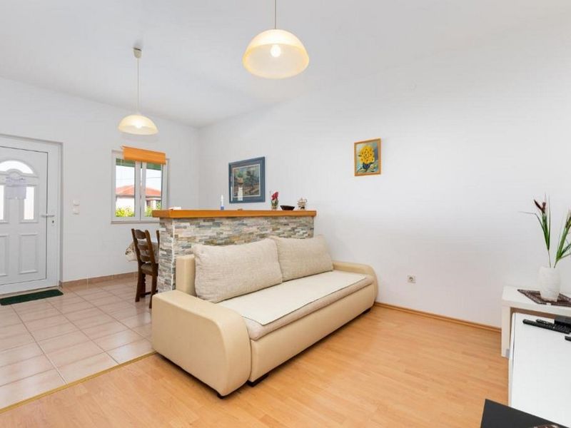 23671712-Ferienwohnung-3-Punat-800x600-1