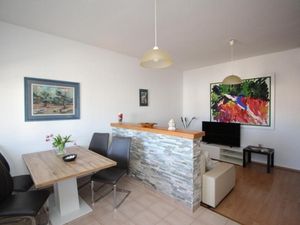 23671712-Ferienwohnung-3-Punat-300x225-4