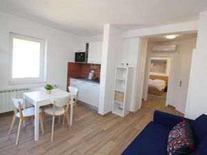 23675131-Ferienwohnung-2-Punat-300x225-2