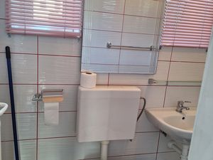 24018543-Ferienwohnung-4-Punat-300x225-4