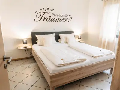 Fewo Rivaner: Schlafzimmer 1
