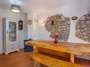 18559777-Ferienwohnung-3-Punta Kriza-300x225-3