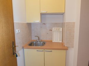 21991813-Ferienwohnung-3-Punta Kriza-300x225-5