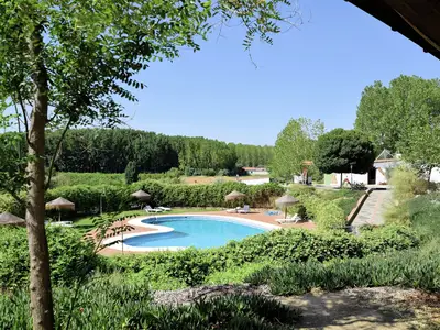PoolOfHouse