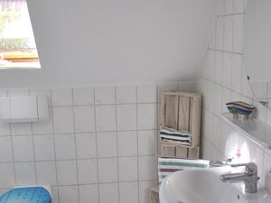 23488627-Ferienwohnung-2-Putbus-300x225-5