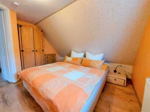 22371529-Ferienwohnung-4-Putbus-300x225-3