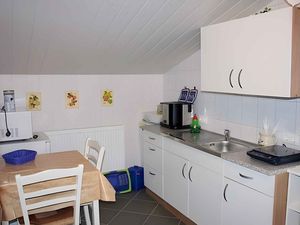 23776166-Ferienwohnung-2-Putbus-300x225-4