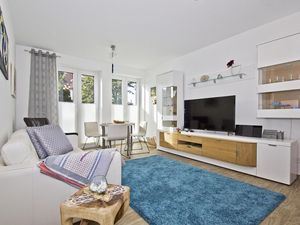 23069851-Ferienwohnung-4-Putbus-300x225-3