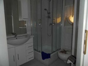 23996078-Ferienwohnung-4-Putbus-300x225-5