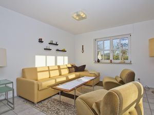 23956865-Ferienwohnung-5-Putbus-300x225-2