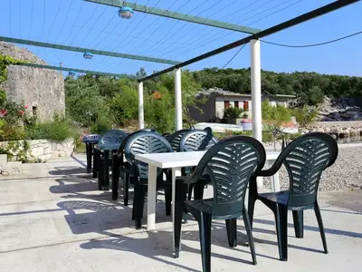 Ferienwohnung für 4 Personen in Putniković 9/10
