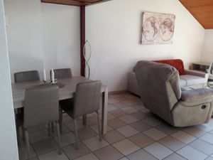 22347545-Ferienwohnung-2-Quartino-300x225-5